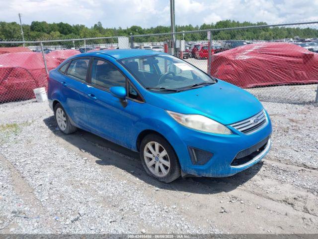  Salvage Ford Fiesta