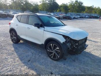  Salvage Volvo XC40