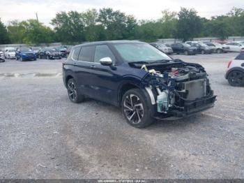  Salvage Mitsubishi Outlander
