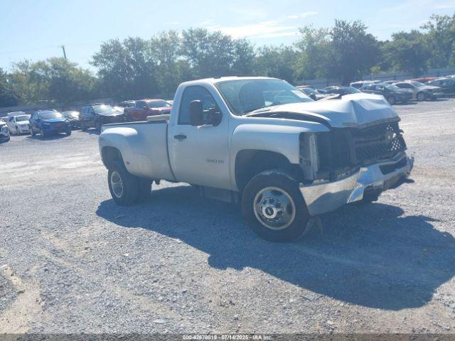  Salvage Chevrolet Silverado 3500