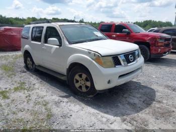  Salvage Nissan Pathfinder