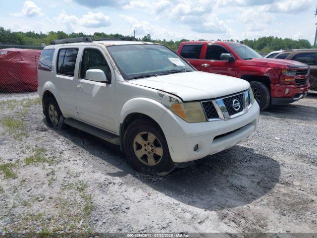  Salvage Nissan Pathfinder