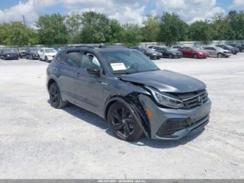  Salvage Volkswagen Tiguan