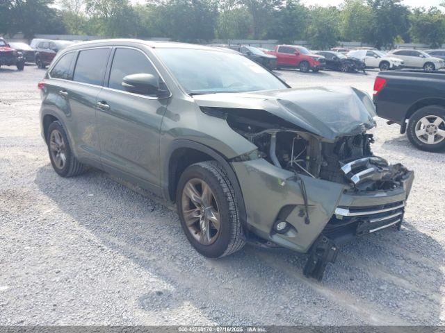  Salvage Toyota Highlander
