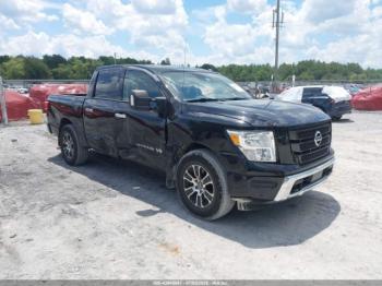  Salvage Nissan Titan