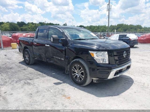  Salvage Nissan Titan