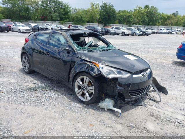  Salvage Hyundai VELOSTER