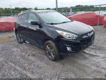  Salvage Hyundai TUCSON