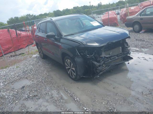  Salvage Volkswagen Taos