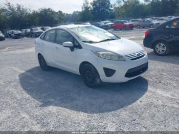  Salvage Ford Fiesta