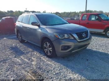  Salvage Nissan Pathfinder
