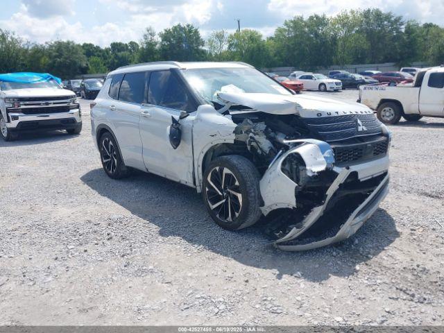  Salvage Mitsubishi Outlander