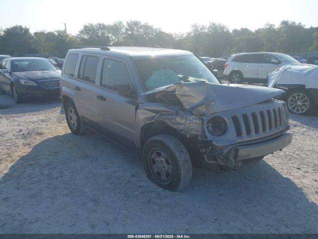  Salvage Jeep Patriot