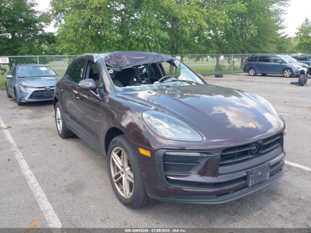  Salvage Porsche Macan