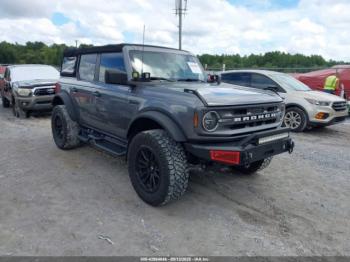  Salvage Ford Bronco