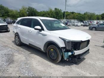  Salvage Kia Sorento