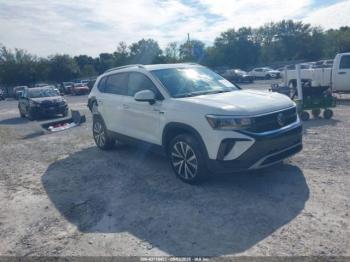  Salvage Volkswagen Taos