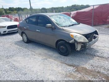  Salvage Nissan Versa