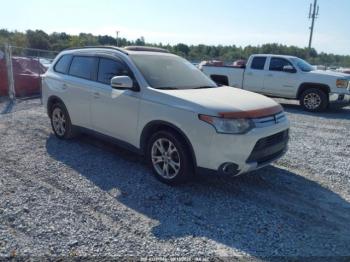  Salvage Mitsubishi Outlander