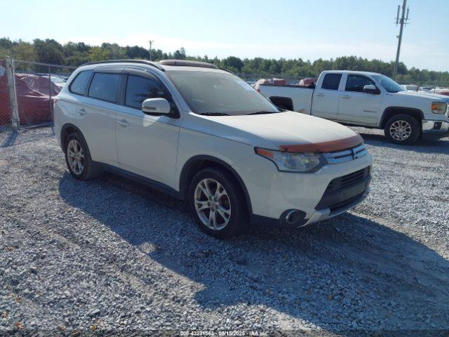  Salvage Mitsubishi Outlander