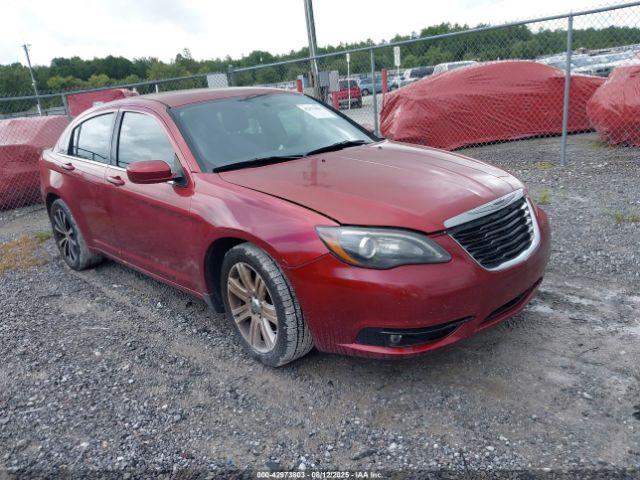  Salvage Chrysler 200