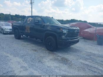  Salvage Chevrolet Silverado 2500