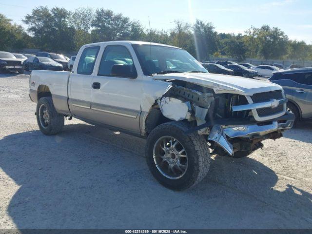  Salvage Chevrolet Silverado 1500