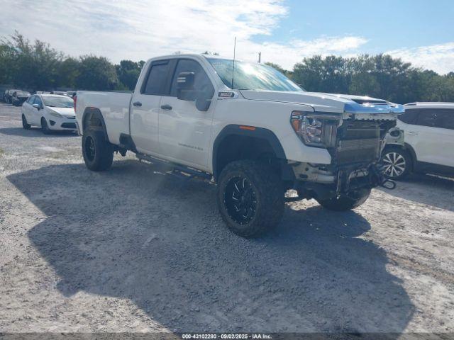  Salvage General Motors Sierra 2500HD