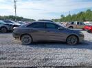 Toyota Camry Se Image 17