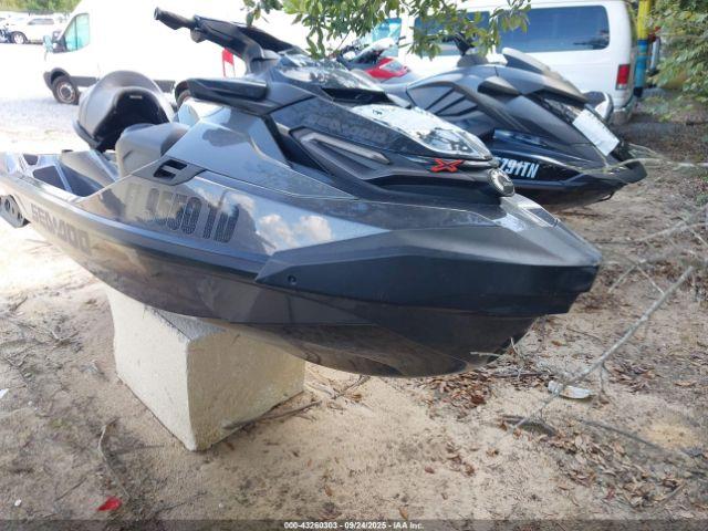  Salvage Sea-Doo Seadoo