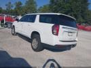 Chevrolet Suburban 2wd Ls Image 3