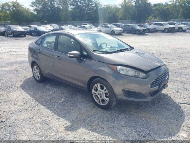  Salvage Ford Fiesta