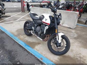  Salvage Triumph Motorcycle Trident 660