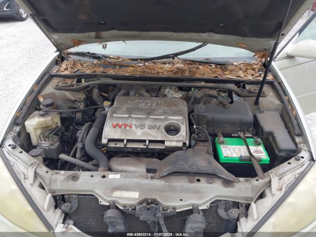 Toyota Camry Le V6 Image 6