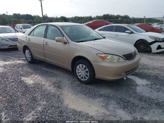 Toyota Camry Le Image 1