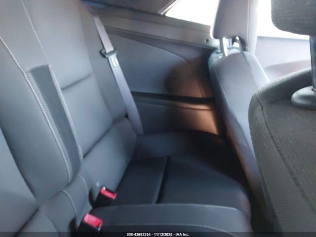 Chevrolet Camaro 1lt Image 10