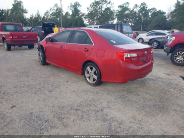 Toyota Camry Se Image 4