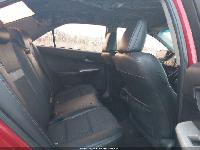 Toyota Camry Se Image 5