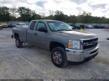  Salvage Chevrolet Silverado 2500