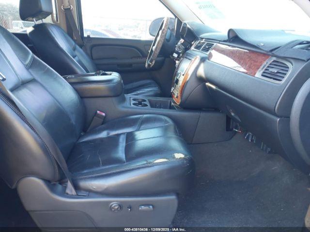 Chevrolet Silverado 1500 Ltz Image 3