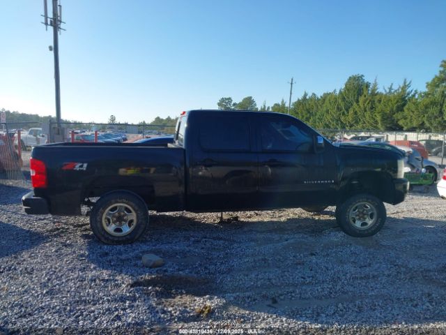 Chevrolet Silverado 1500 Ltz Image 2