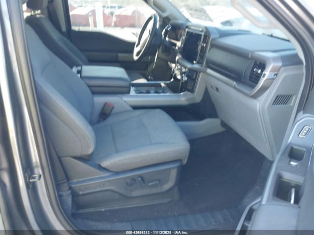 Ford F-150 Xlt Image 17