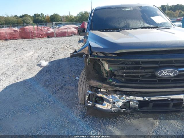 Ford F-150 Xlt Image 12