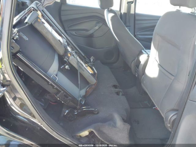 Ford Escape S Image 7