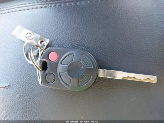 Ford Escape S Image 9