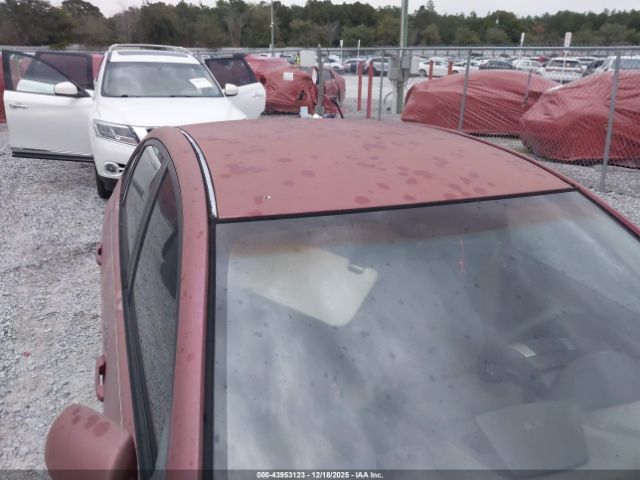 Hyundai ELANTRA Image 11