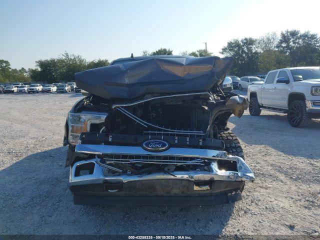 Ford F-150 Lariat Image 9