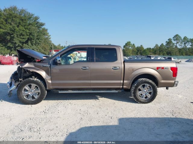 Ford F-150 Lariat Image 10