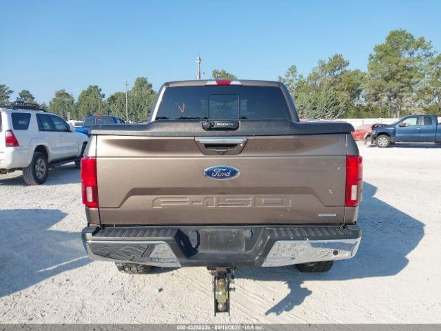 Ford F-150 Lariat Image 11