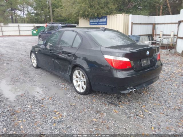 BMW 5 Series Image 4